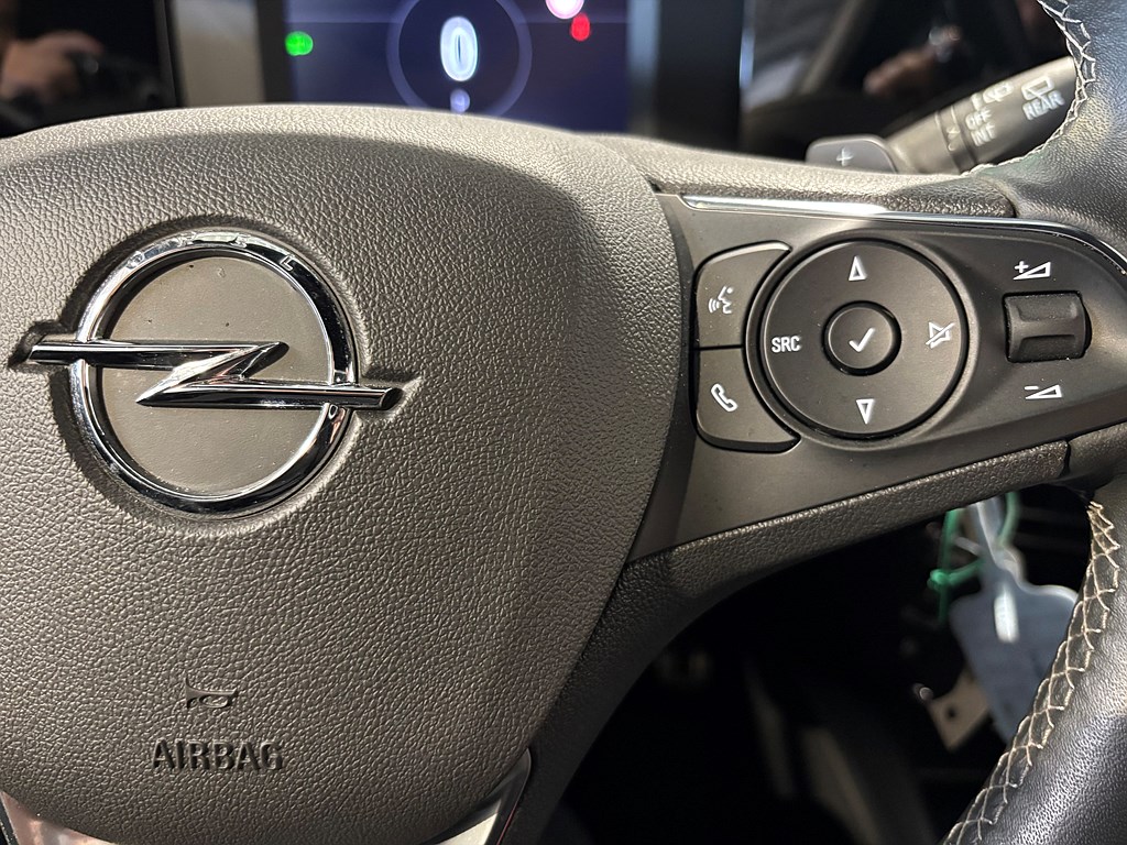 Bild på GS-line 1.2 Turbo 130hk Aut - B-KAMERA, CARPLAY