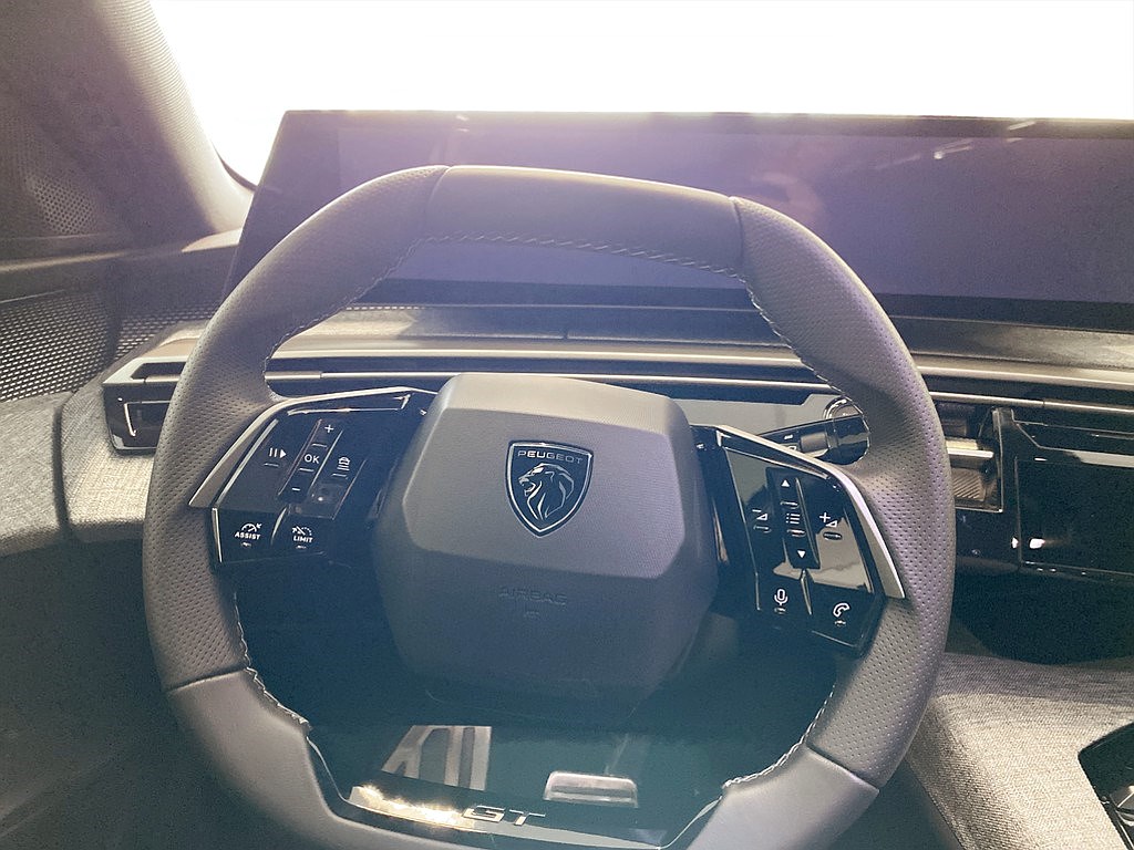 Bild på GT Hybrid 145hk Aut - B-KAMERA,CARPLAY,NAV