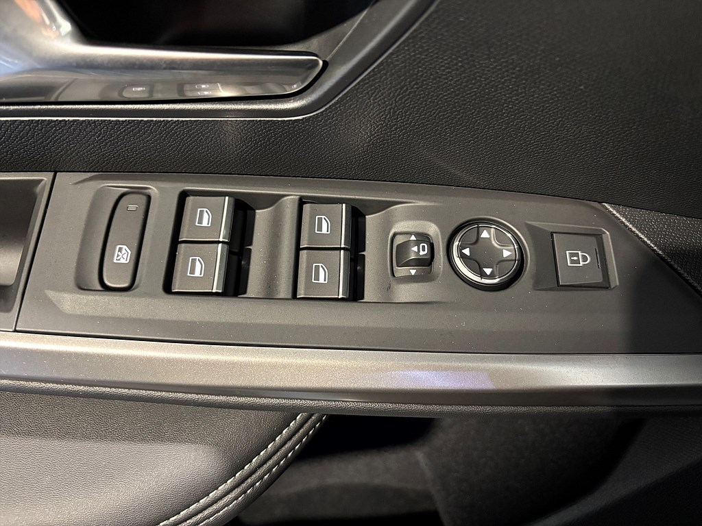 Bild på GT Hybrid 145hk Aut - 7-SITS,B-KAMERA,CARPLAY