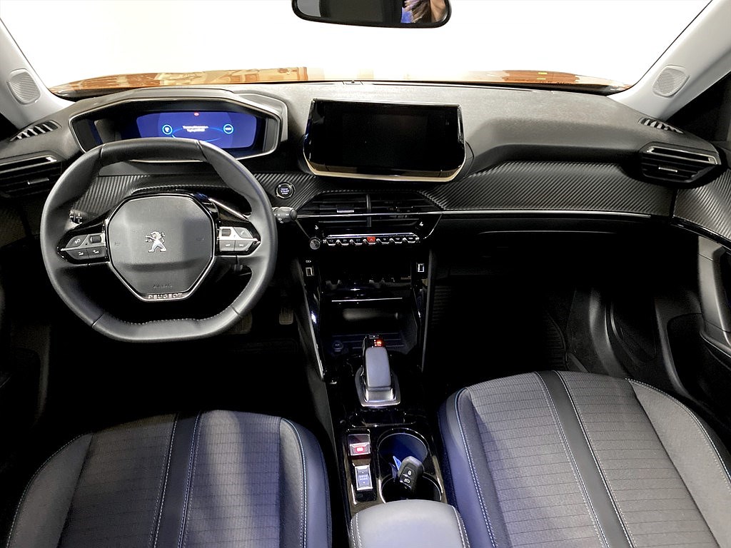 Bild på Allure Pack 50kWh 136hk Aut - B-KAMERA,CARPLAY,NAV