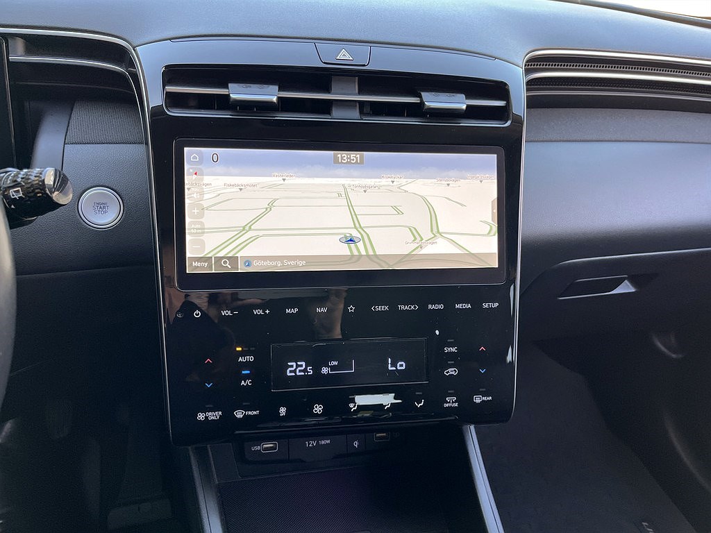 Bild på Essential HEV 230hk Aut - B-KAMERA, CARPLAY