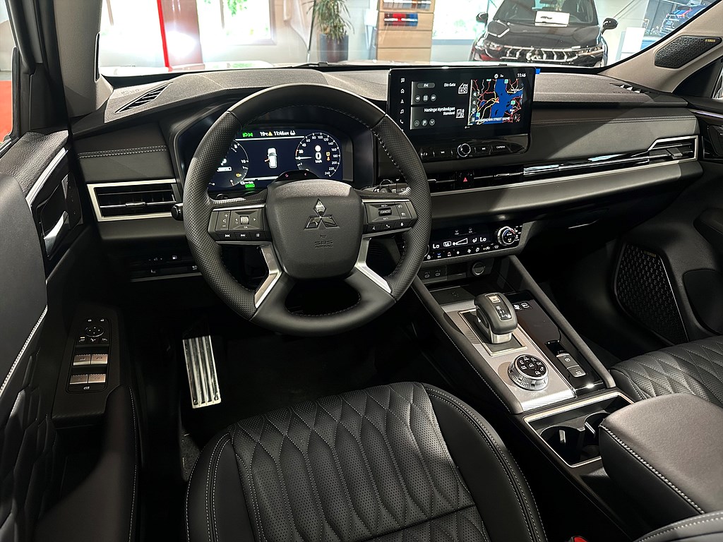 Bild på Instyle PHEV Aut 4WD - OMGÅENDE LEVERANS!