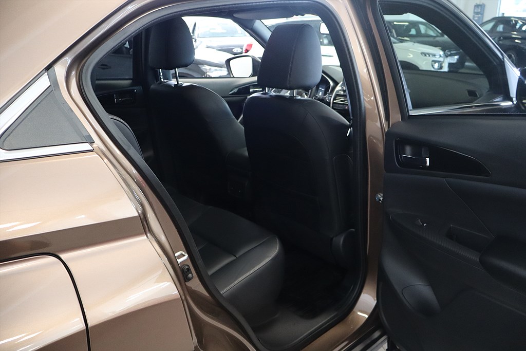 Bild på Business Instyle PHEV 2.4 188hk Aut AWD - 360-KAMERA, PANO, NAVI