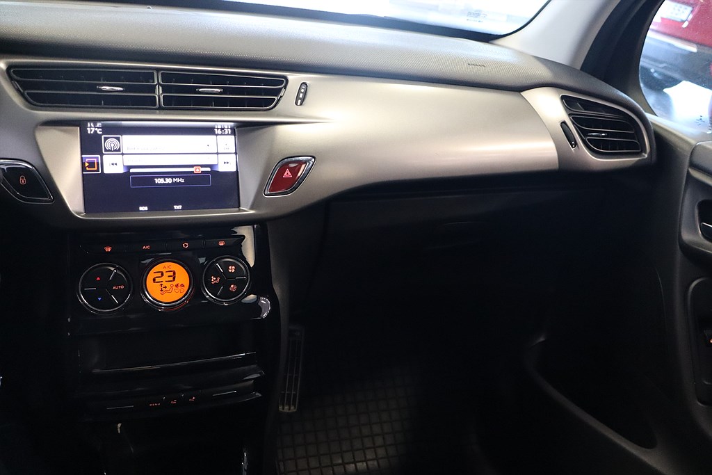 Bild på Classic edition 1.2 VTi 82hk - MOTORVÄRMARE MED KUPEFLÄKT