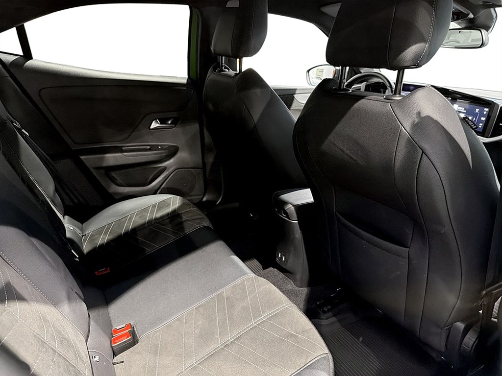 Bild på Ultimate 1.2 Turbo 130hk Aut - B-KAMERA, CARPLAY