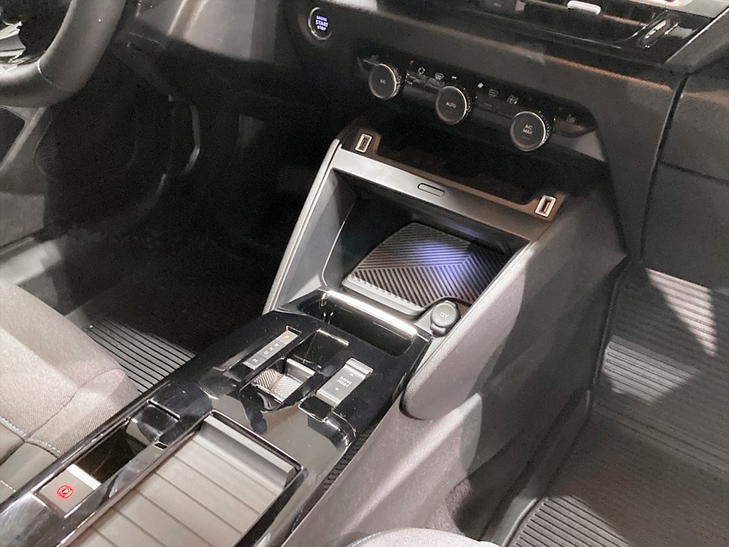 Bild på X Shine+ 1.2 PT 130hk Aut - CARPLAY, B-KAMERA