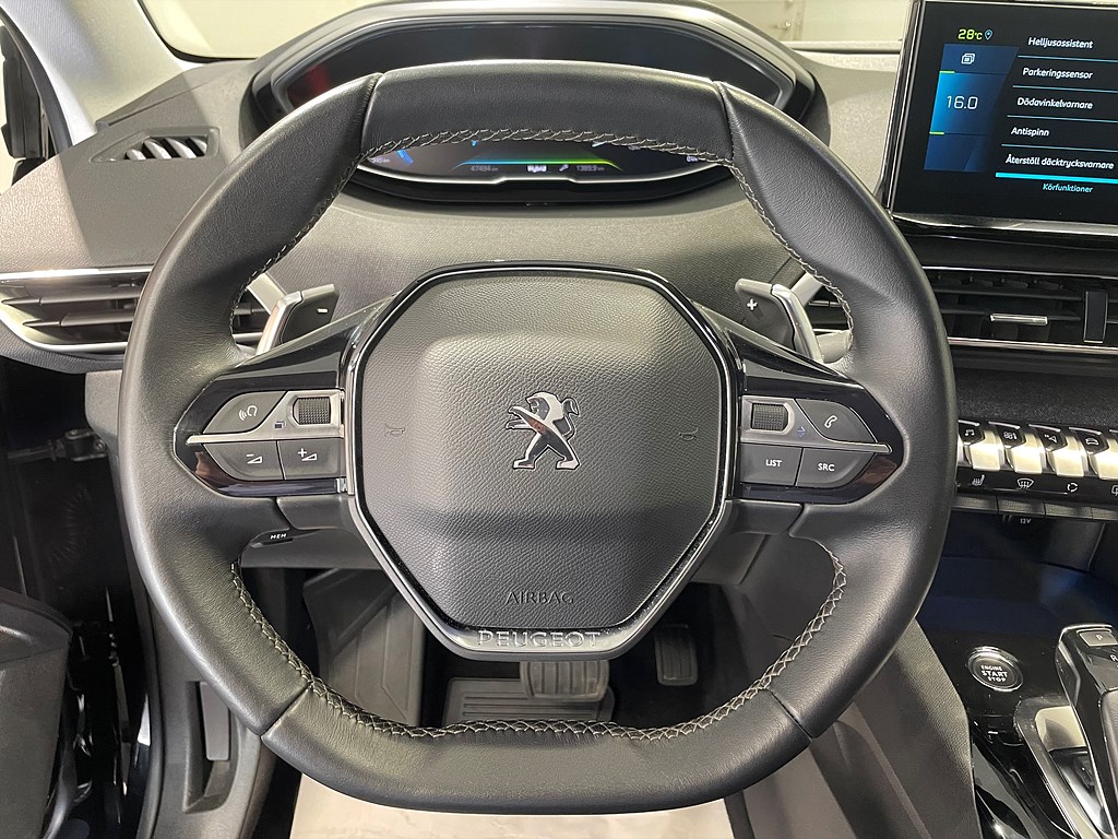 Bild på Allure Hybrid4 300hk Aut AWD - B-KAMERA, NAVI, CARPLAY
