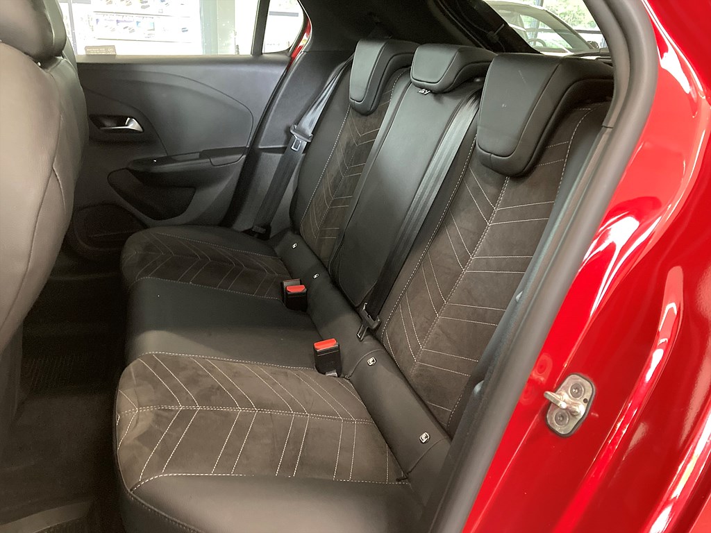 Bild på Ultimate 50kWh 136hk Aut - B-KAMERA,CARPLAY,NAV