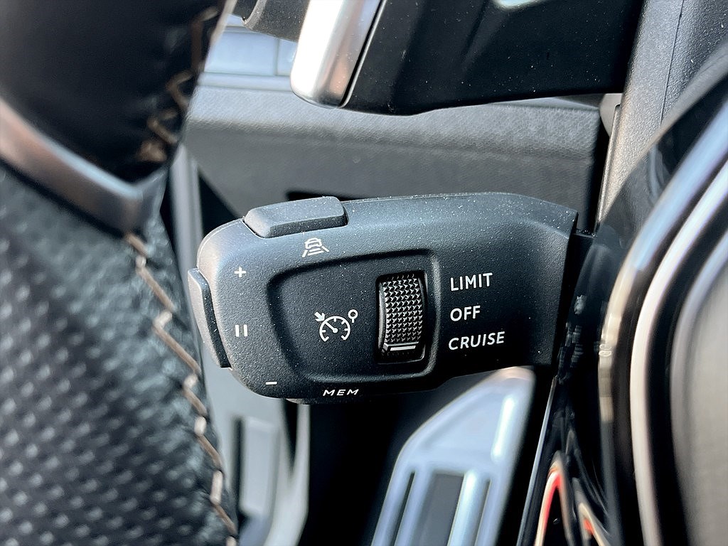 Bild på GT 1.2 PT 130hk Aut - B-KAMERA, CARPLAY