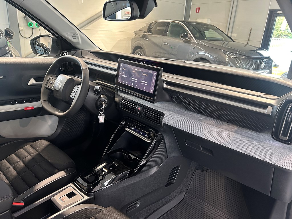 Bild på MAX Hybrid 136hk - DEMO