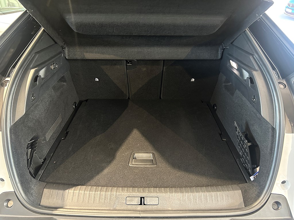 Bild på GT Hybrid 145hk Aut - B-KAMERA,CARPLAY,NAVI