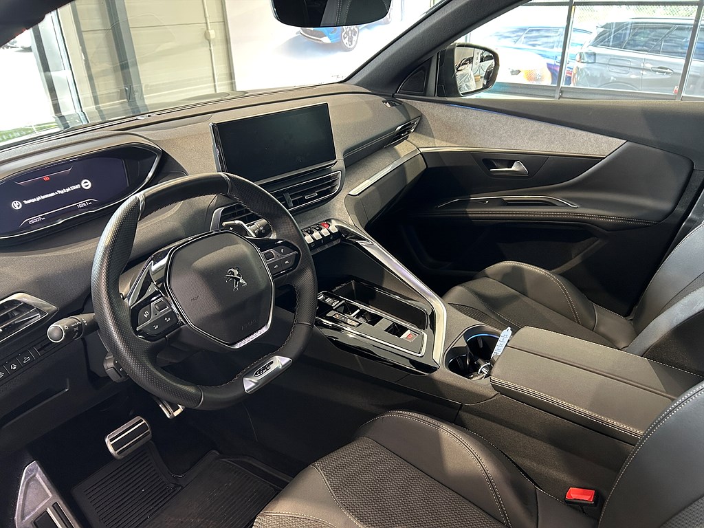 Bild på GT Back Pack 1.2 PT 130hk Aut - B-KAMERA, CARPLAY