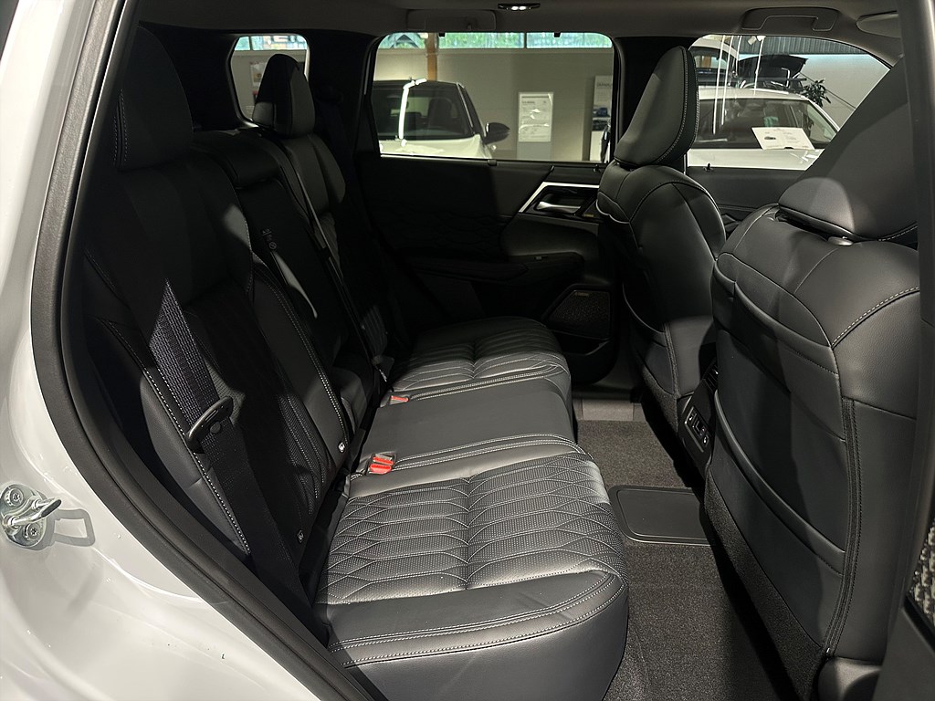 Bild på Instyle PHEV Aut 4WD - OMGÅENDE LEVERANS!