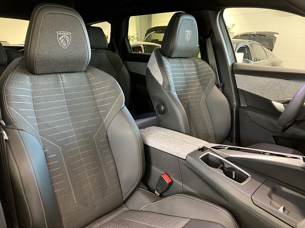 Bild på GT Hybrid 145hk Aut - 7-SITS,B-KAMERA,NAV