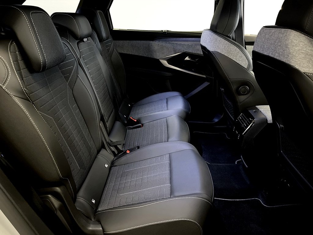 Bild på GT Hybrid 145hk Aut - NYA VINTERHJUL INGÅR!