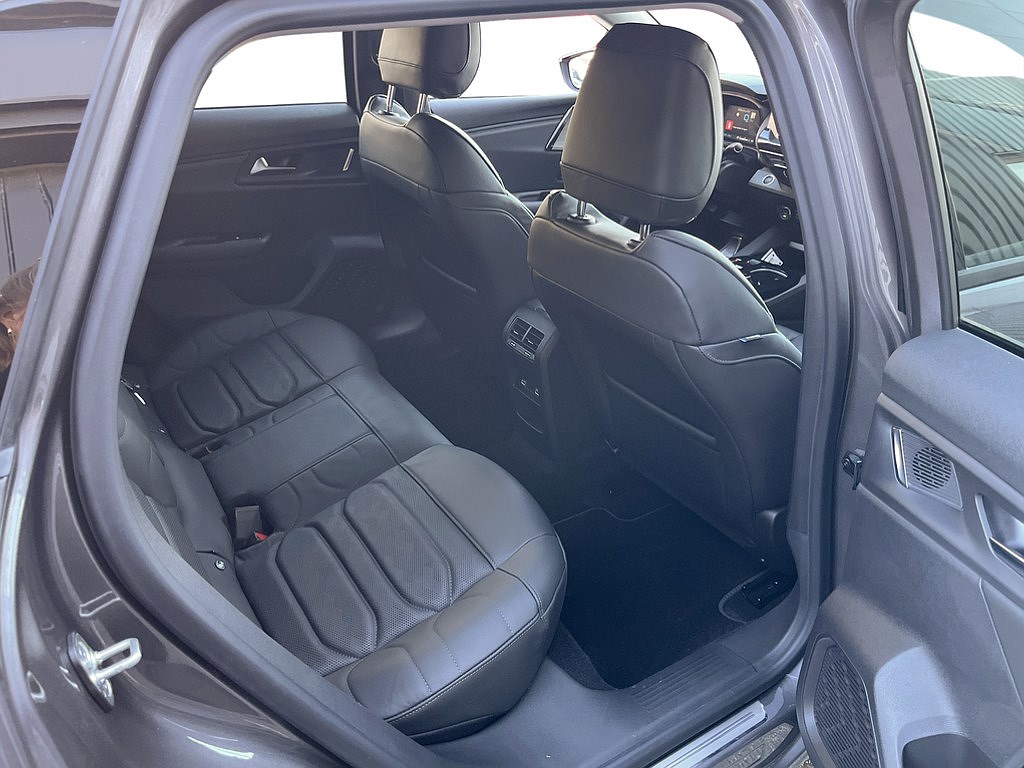 Bild på X Shine Hybrid 225hk Aut - B-KAMERA, RATTVÄRME
