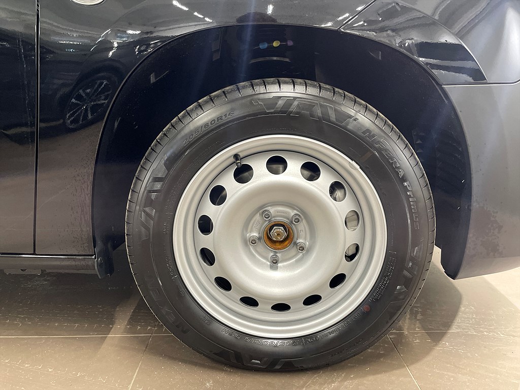 Bild på Crew Cab 1,5 BlueHDi 130hk Aut - EDITION! SERVICE & VINTERHJUL INGÅR!