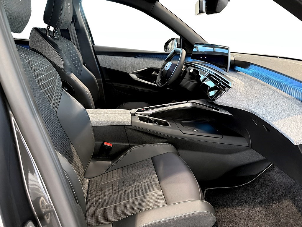 Bild på GT Hybrid 145hk Aut - 7-SITS,B-KAMERA,NAV