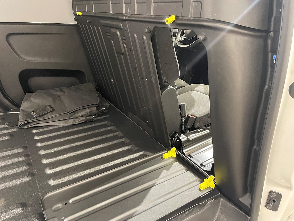 Bild på PRO+ 50kWh 136hk Aut L1 - B-KAMERA, NAVI