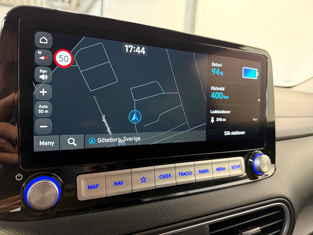 Bild på Electric Advanced 64 kWh 204hk - B-KAMERA, CARPLAY, NAV
