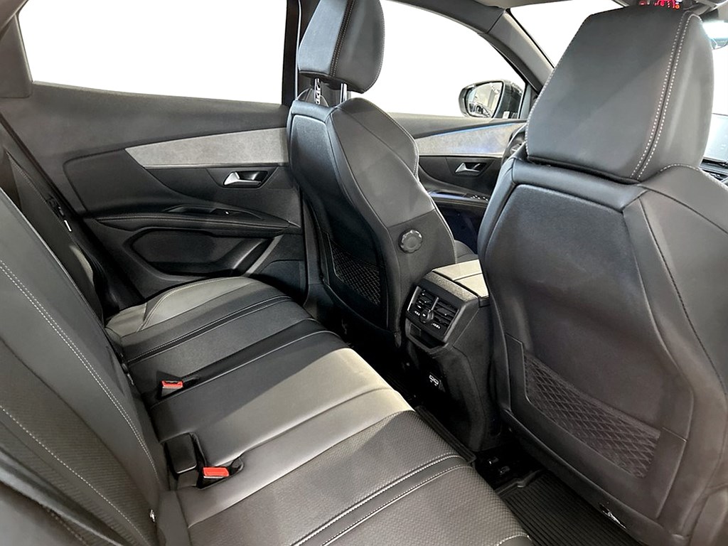 Bild på GT 1.2 PT 130hk Aut - B-KAMERA,CARPLAY,NAV