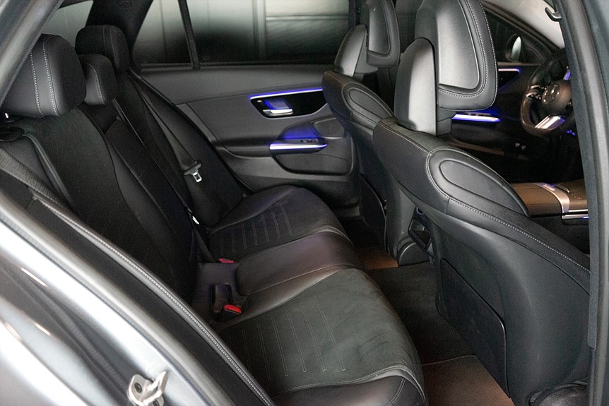 Mercedes-Benz C 300 e AMG Night Premium 313hk
