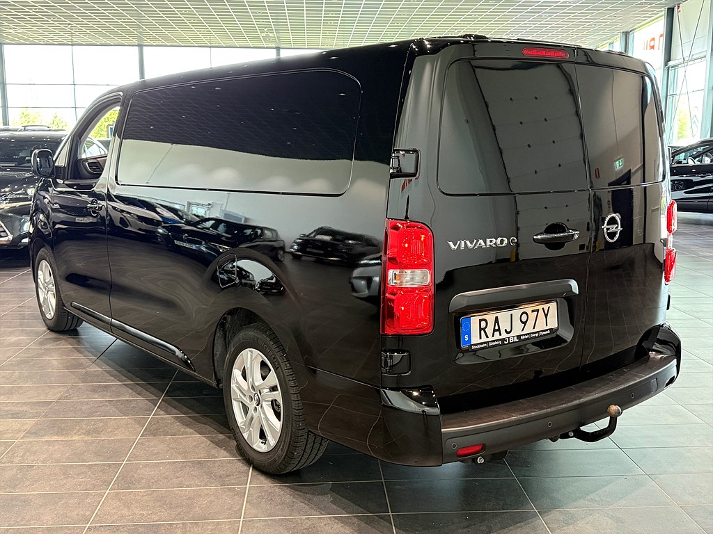 Bild på Premium 75kWh 136hk Aut L3 - DRAG, M-VÄRMARE, B-KAMERA