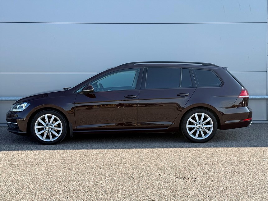 Volkswagen Golf Sportscombi 1.0 TSI DSG / Dragkrok / Backkamera /