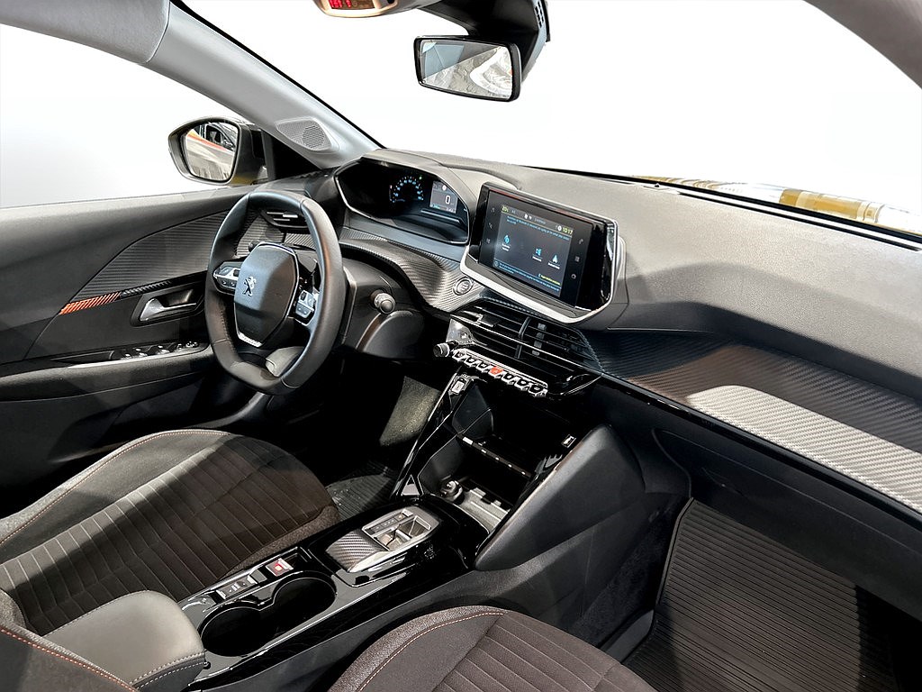 Bild på Active Pack 50kWh 136hk Aut - CARPLAY