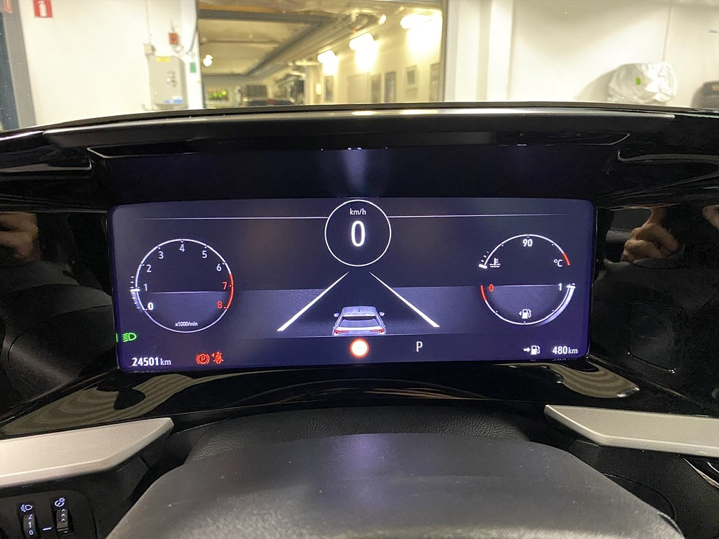 Bild på Ultimate 1.2 PT 130hk Aut - RATTVÄRME, CARPLAY