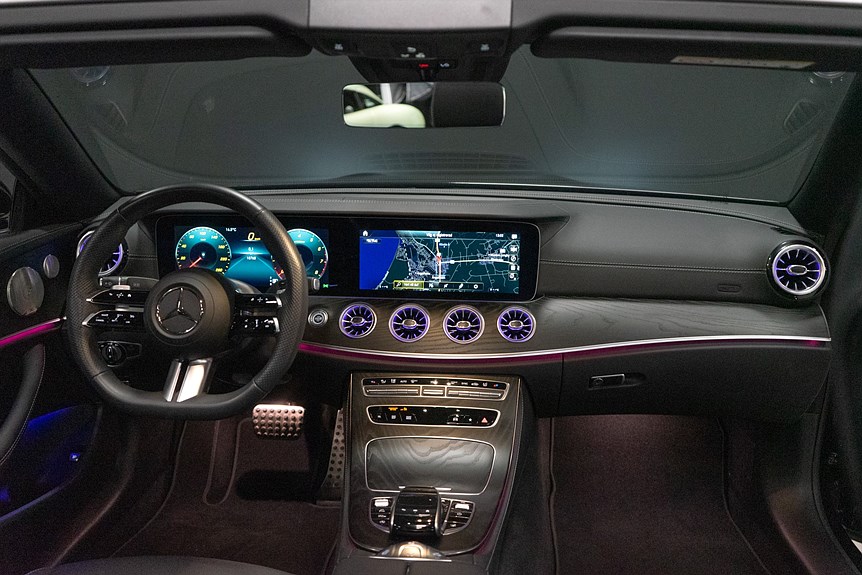 Mercedes-Benz E 200 Cabriolet AMG Premium plus 197hk