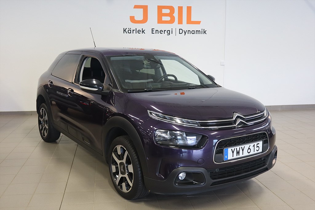 Bild på Shine Tech Style 1.2 PT 110hk - B-KAMERA,CARPLAY,NAVI