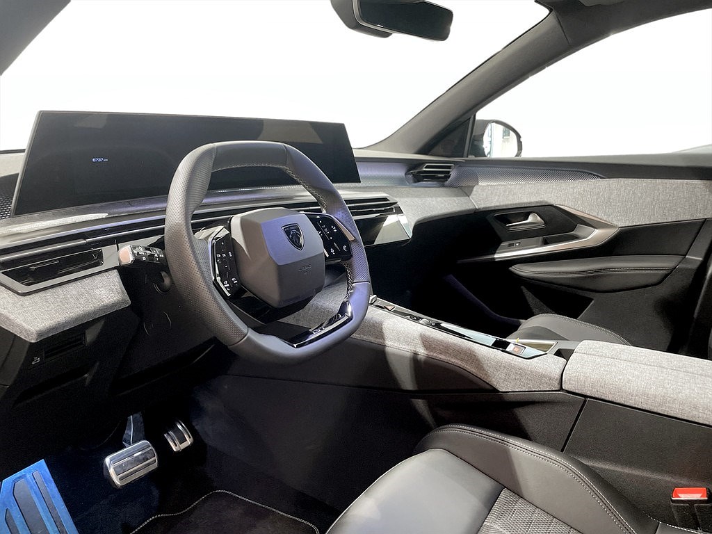 Bild på GT Hybrid 145hk Aut - B-KAMERA,CARPLAY,NAV