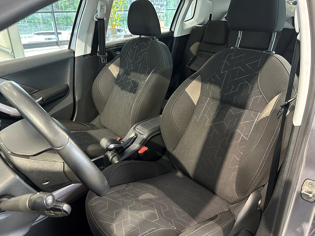 Bild på Active 1.2 VTi 82hk - PANO, BACKSENSORER
