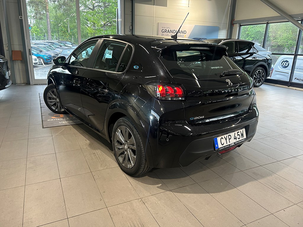 Bild på Active 50kWh 136hk Aut - CARPLAY, BACKSENSORER