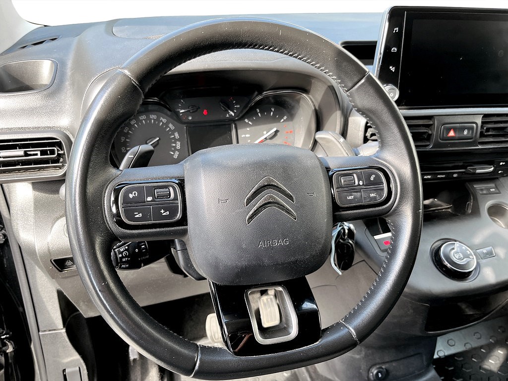 Bild på Business Premium 1.5 BHDi 130hk Aut L1 - DRAG, M-VÄRM
