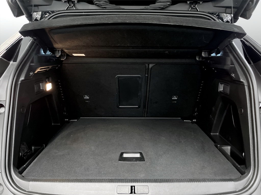 Bild på GT 1.2 PT 130hk Aut - B-KAMERA, CARPLAY