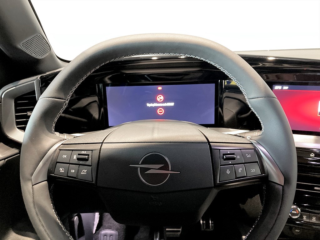 Bild på GS Hybrid 136hk Aut - DEMO