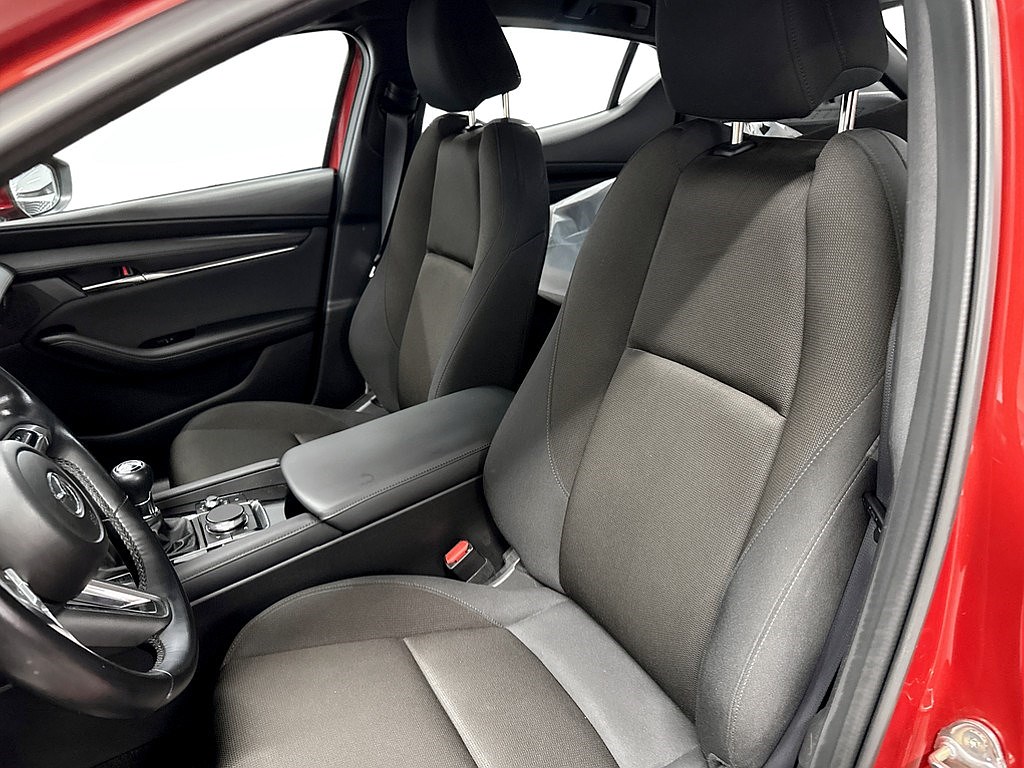 Bild på Hatchback Sky 2.0 150hk - B-KAMERA,CARPLAY,NAVI