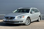 Volvo V70 D4 Aut Summum / Taklucka / Drag / Värmare - 2 brukare