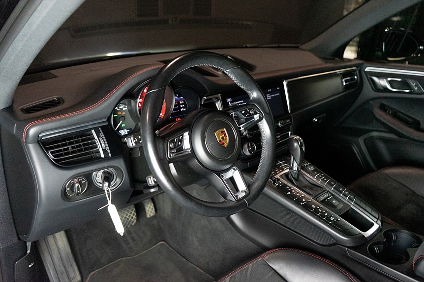 Porsche Macan GTS 380hk