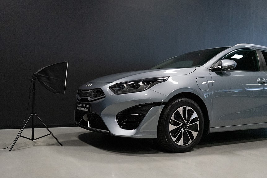 Kia Ceed Sportswagon Plug-in Hybrid Advance 141hk