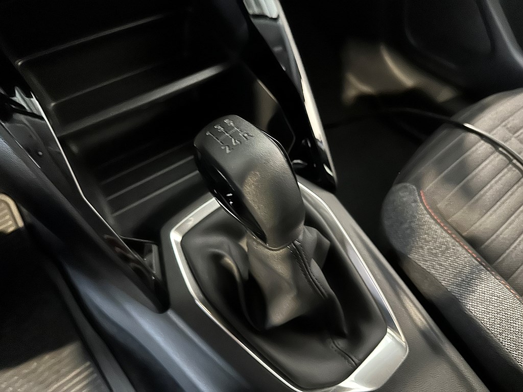 Bild på Active 1.2 PT 75hk - CARPLAY, FARTHÅLLARE
