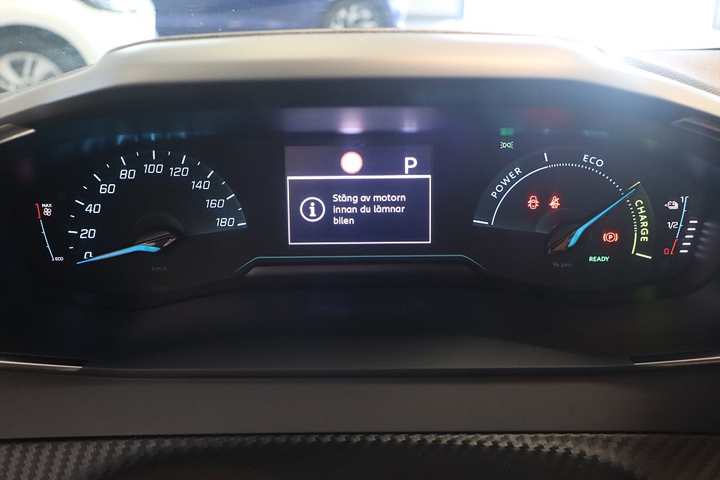 Bild på Active Pack 50kWh 136hk Aut - CARPLAY, BACKSENSORER
