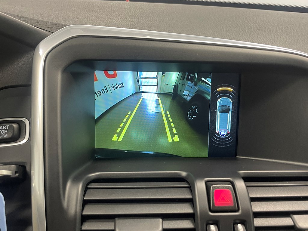 Bild på Momentum D4 190hk Aut AWD - B-KAMERA, NAVI