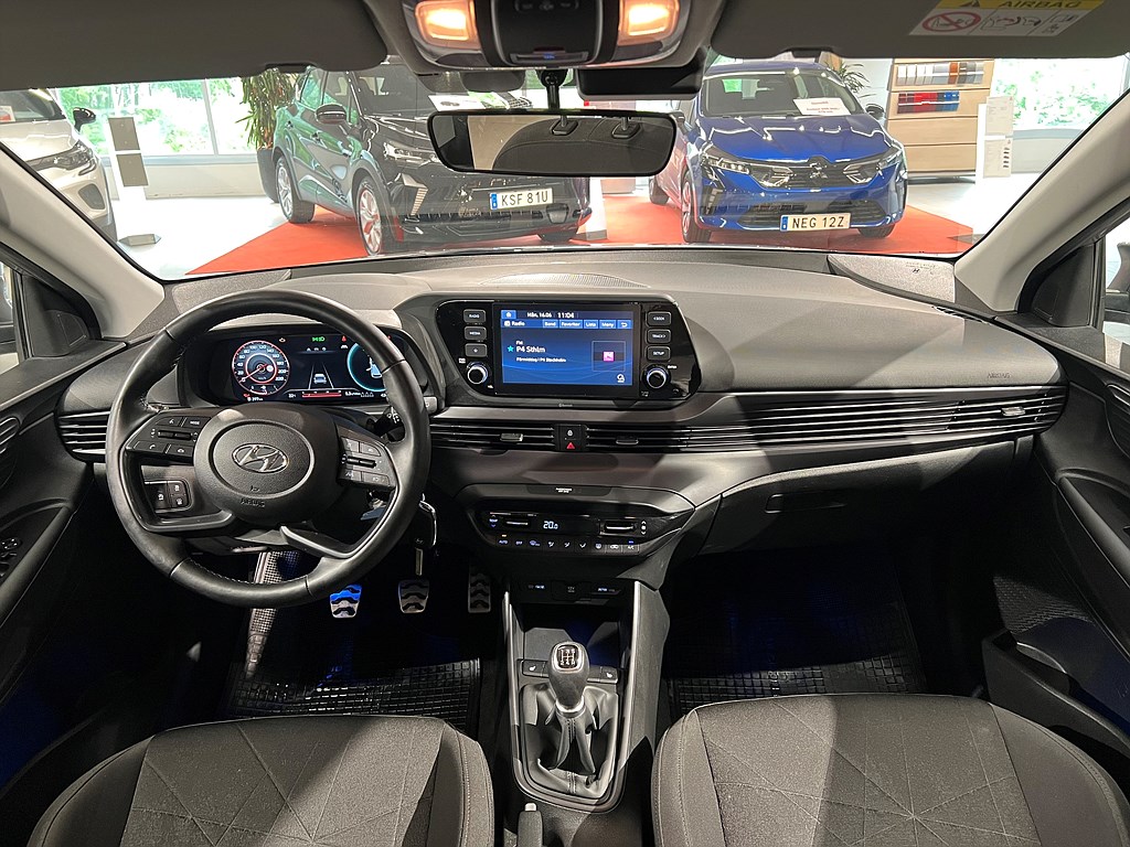 Bild på Essential 1.2 MPi 84hk - B-KAMERA, CARPLAY, 1 ÄGARE