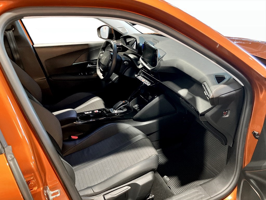Bild på Allure Pack 50kWh 136hk Aut - B-KAMERA, CARPLAY