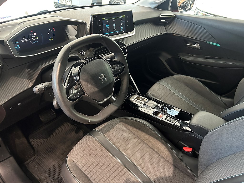 Bild på Allure Pack 50kWh 136hk Aut - B-KAMERA, CARPLAY