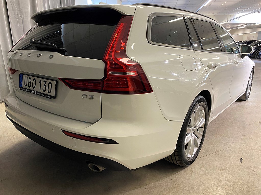 Bild på Momentum D3 150hk Aut - CARPLAY, RATTVÄRME