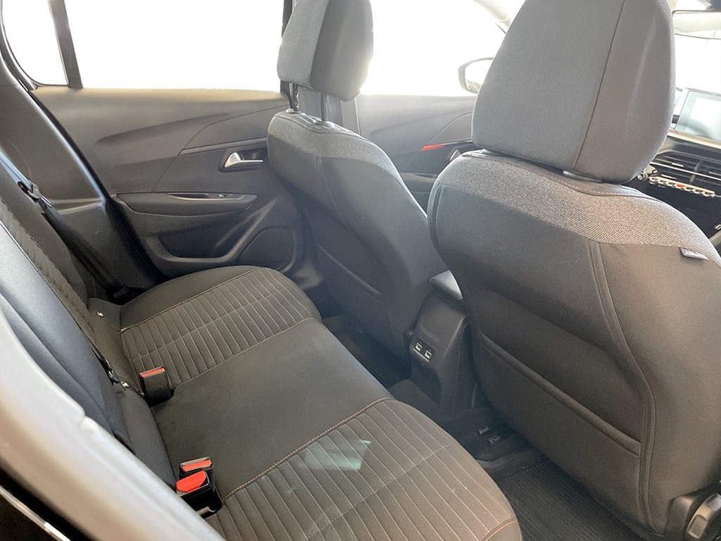 Bild på Active Pack 1.2 PT 100hk Aut - CARPLAY, FARTHÅLLARE